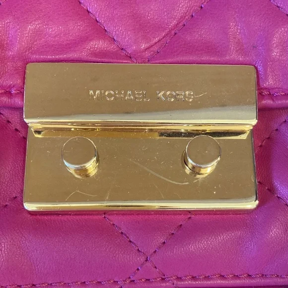 Michael Kors Sloan pink/raspberry soft leather quilted Crossbody purse bag - Picture 8 of 10